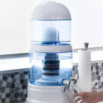 Vízszűrő torony tartalék vízszűrő készlettel / 20 literes, 8 rétegű víztisztító - otthoni használatra